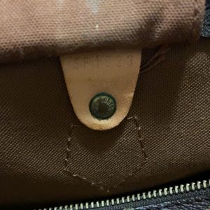 Selling my Speedy 40 in great condition normal wear no rips $950 or best offer